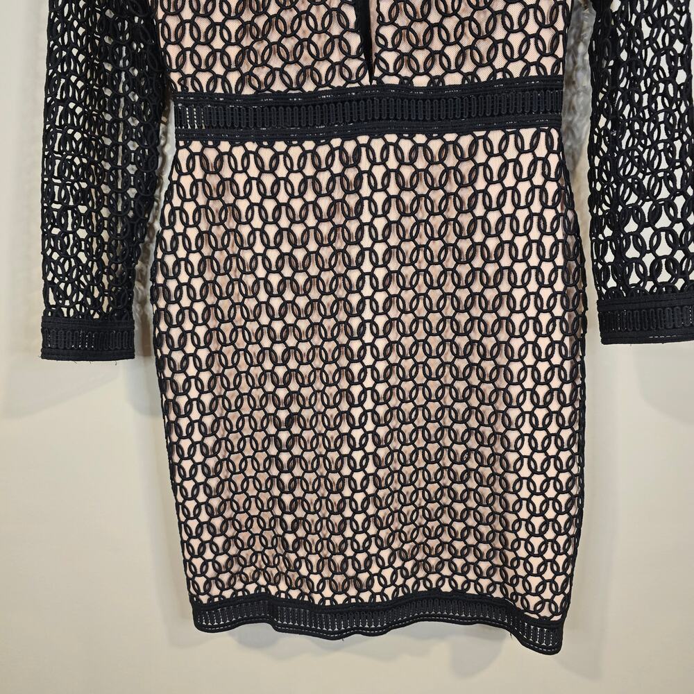 NEW NWT Women's Elliatt Black Crochet Revelation Dress Deep V-Neck | Medium - Picture 5 of 15